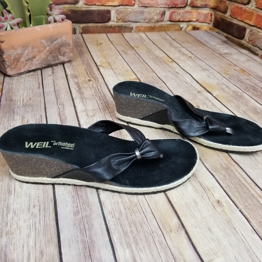 Weil with Orthaheel Technology sandals 8/39